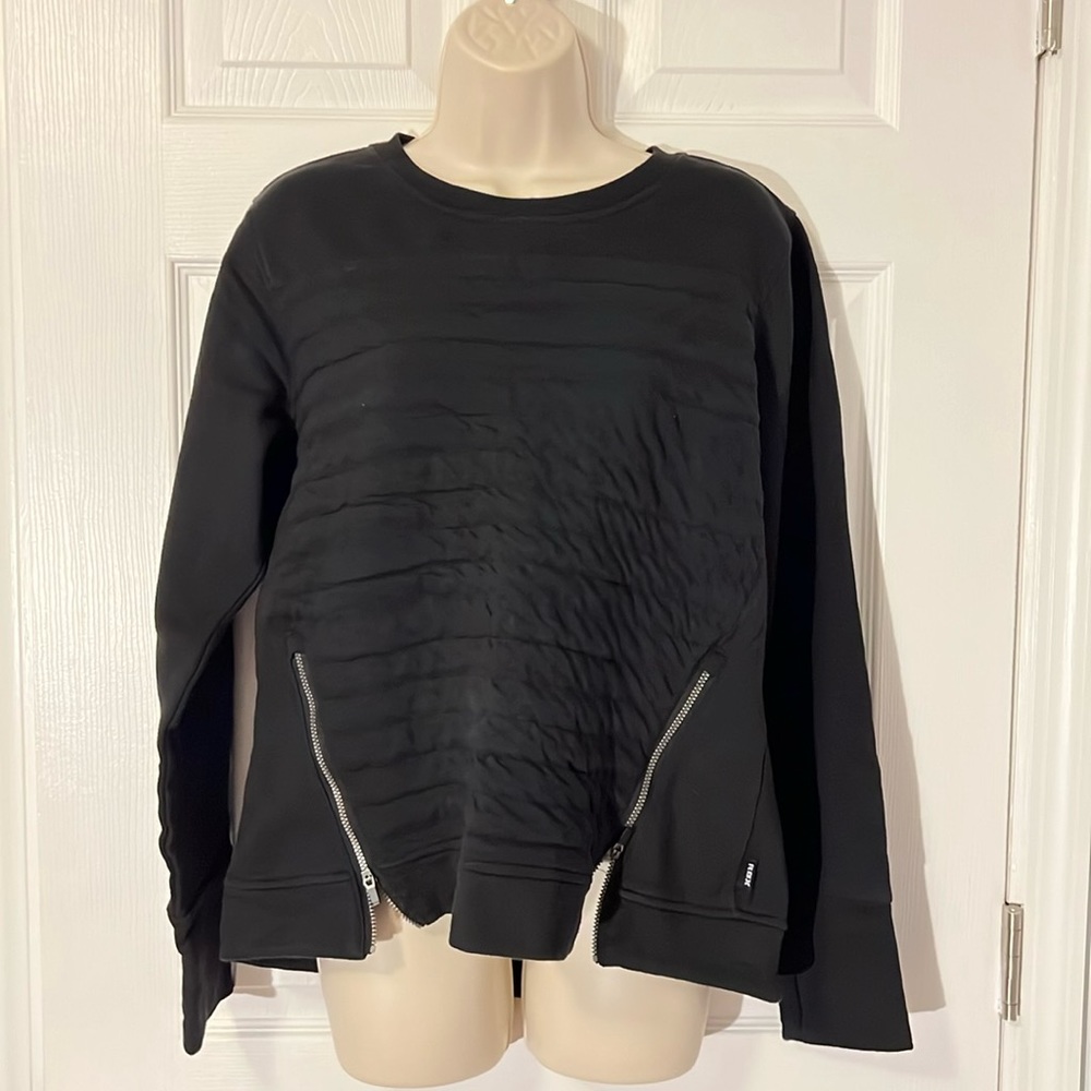 RBX black sweatshirt with horizontal ribbed texture s/m